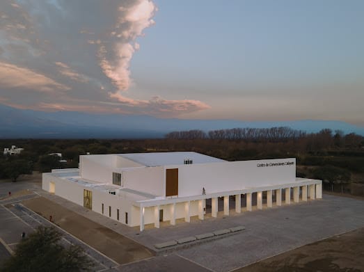 Portada de obra: Centro de Convenciones Cafayate